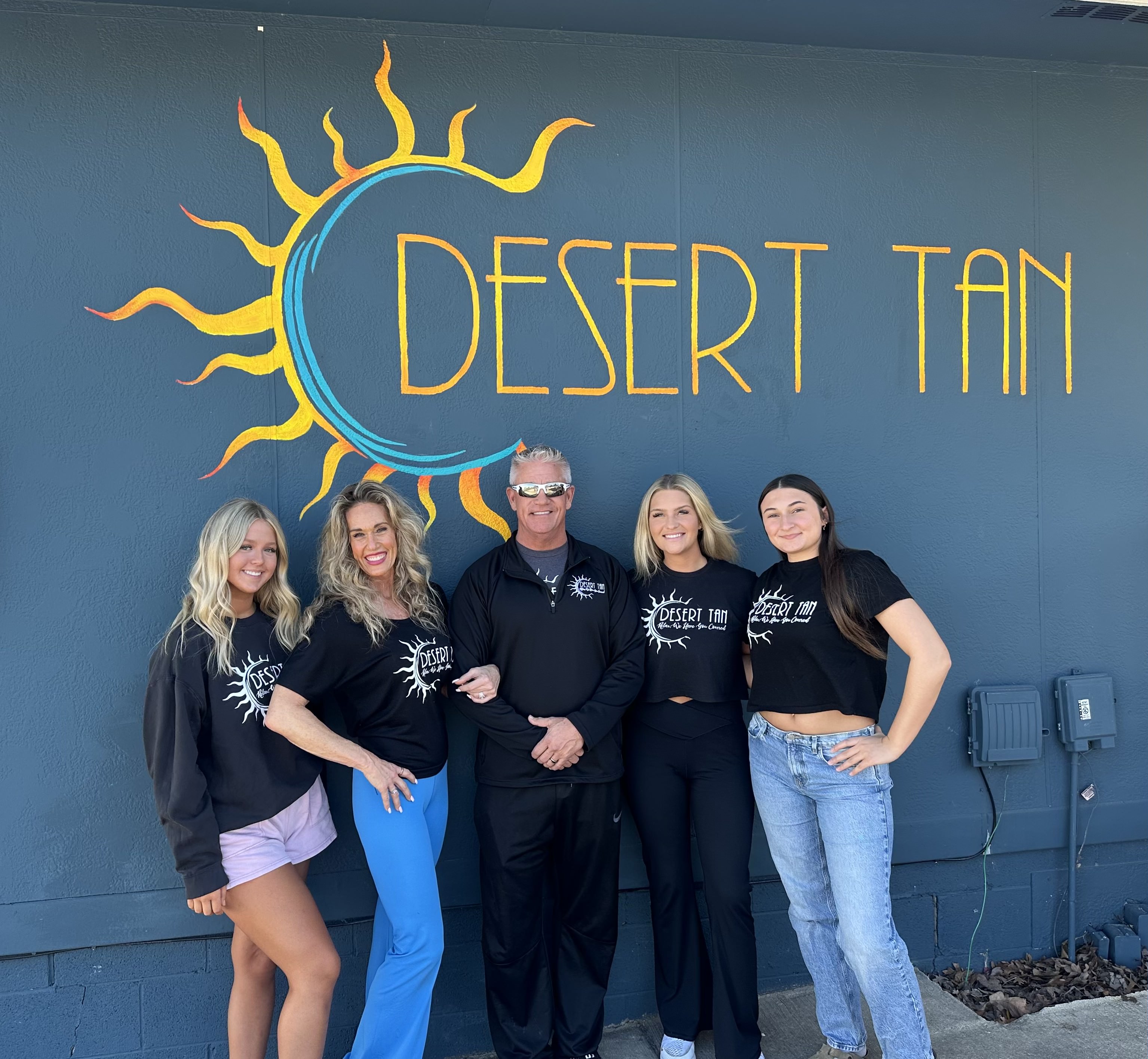 Desert Tan salon interior